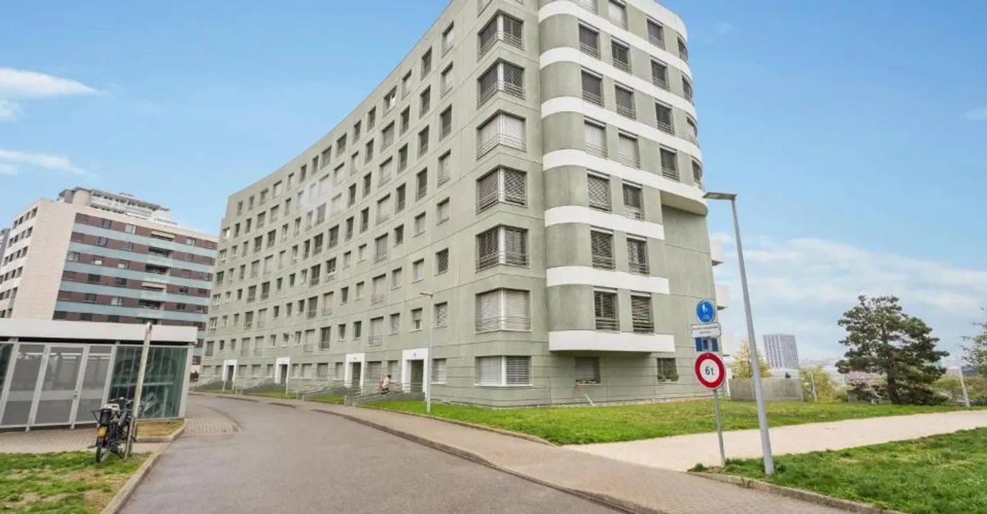 Appartement lumineux, traversant - Foto 1 di 13
