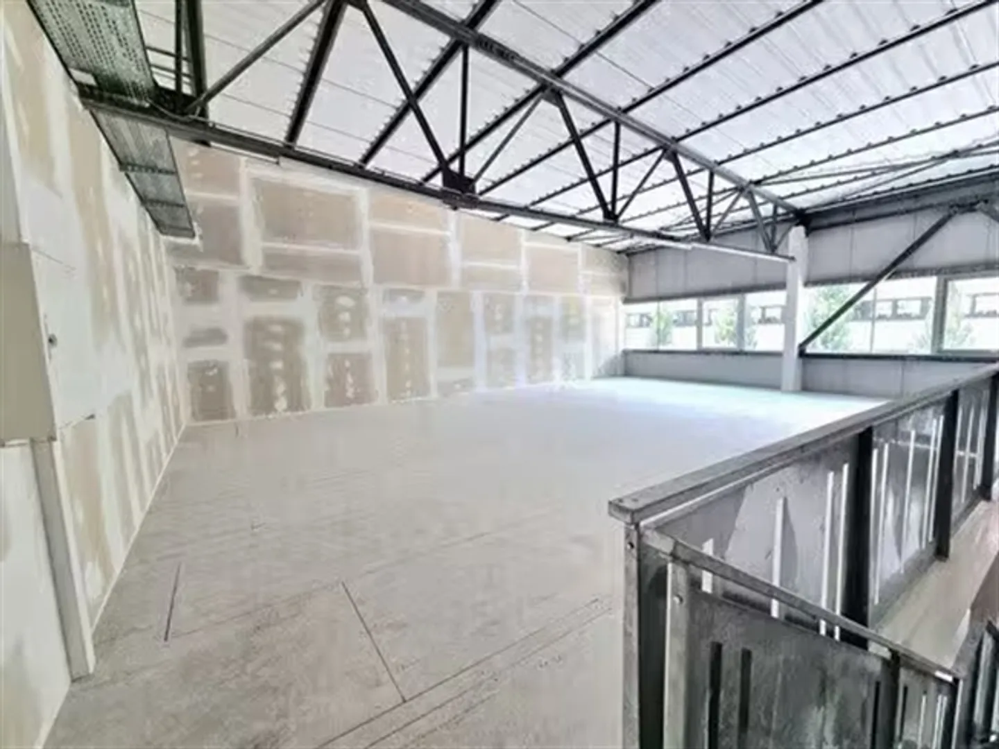 Bioggio Duplex-Industrial Space - Photo 1 of 2