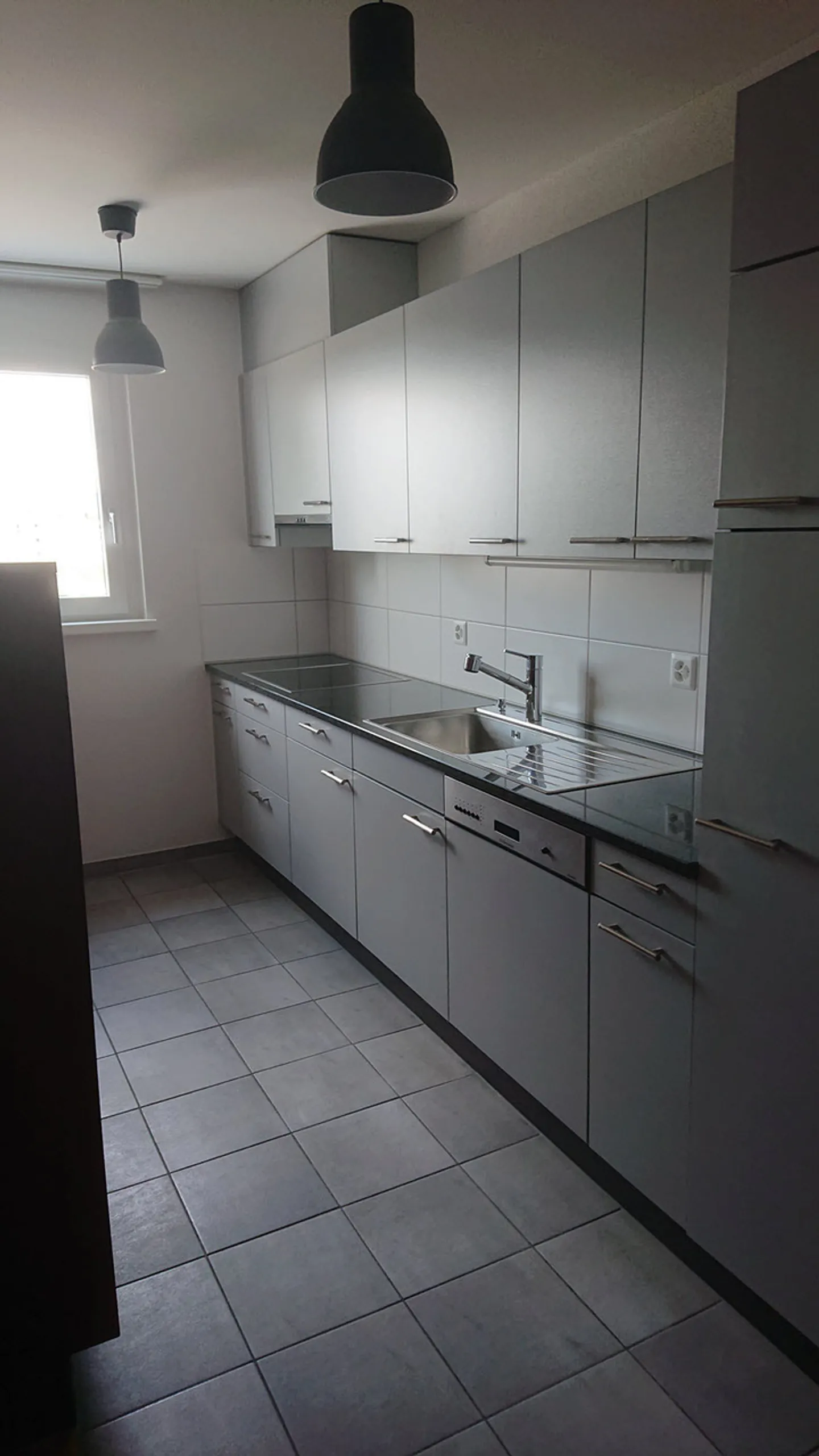 Charmante Attikawohnung mit Terrasse - Foto 4 von 5