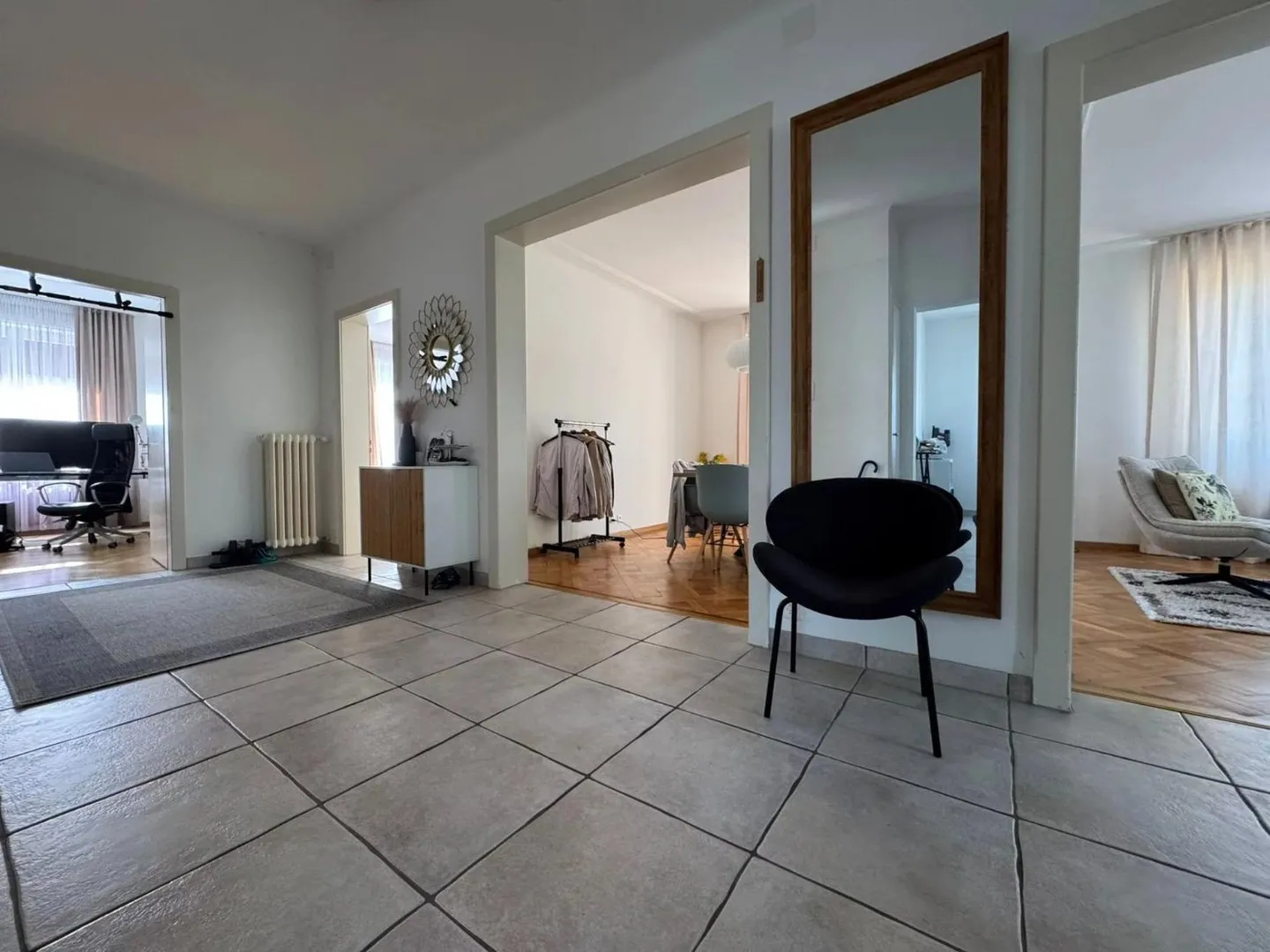 Charmant appartement 5.5 pièces - Photo 4 sur 13