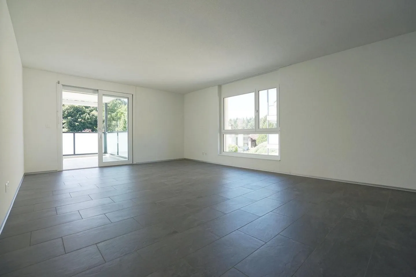 Your new home in the beautiful Amseltal in Lyss - Photo 6 of 9