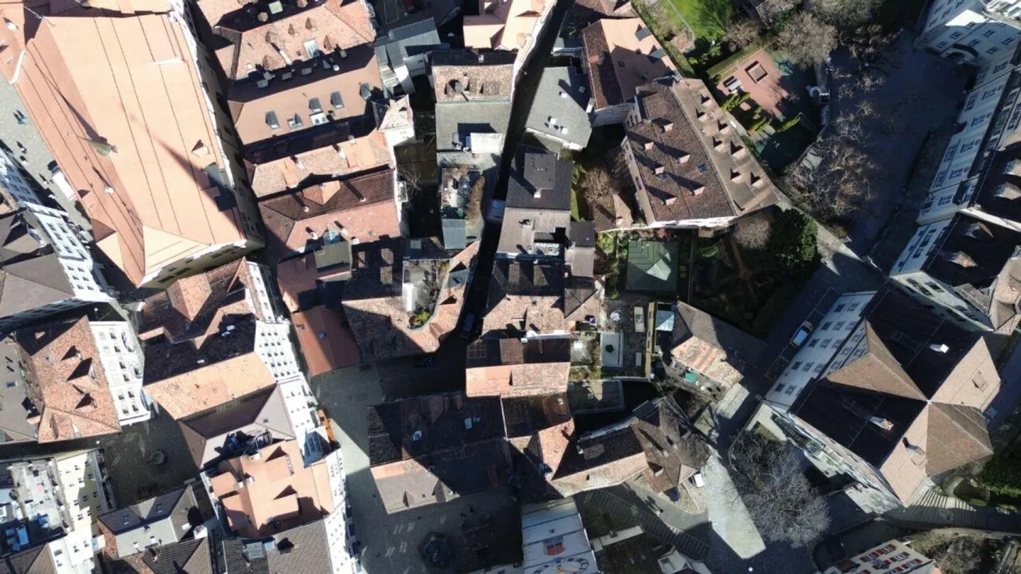 Sopra i tetti della città vecchia di Chur - Foto 13 di 13