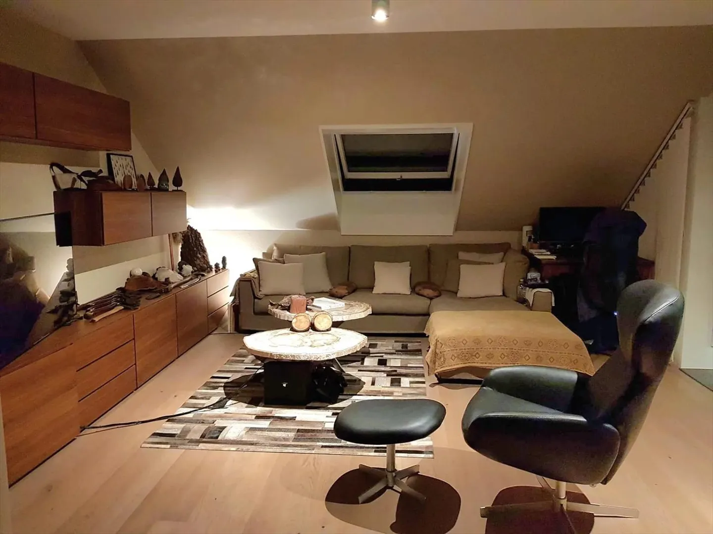CHÊNE-BOURG | BEL APPARTAMENTO CON 4 CAMERE NEL SOTTOTETTO - Foto 8 di 13