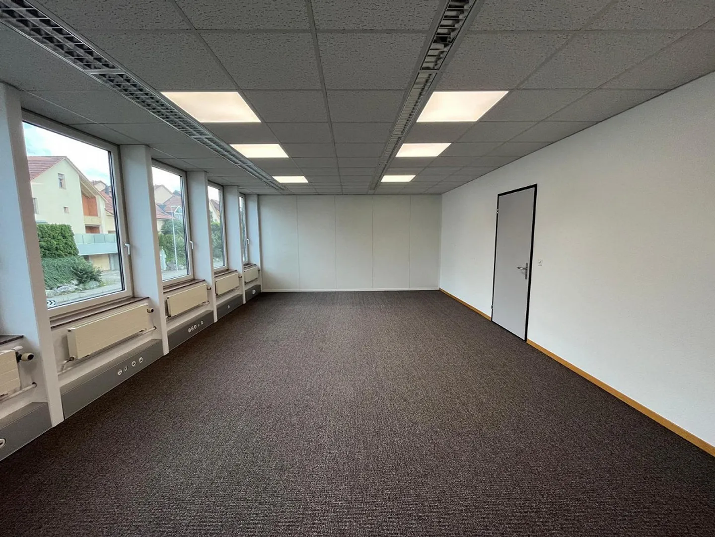 Espace commercial à Niederhasli - Photo 4 sur 4