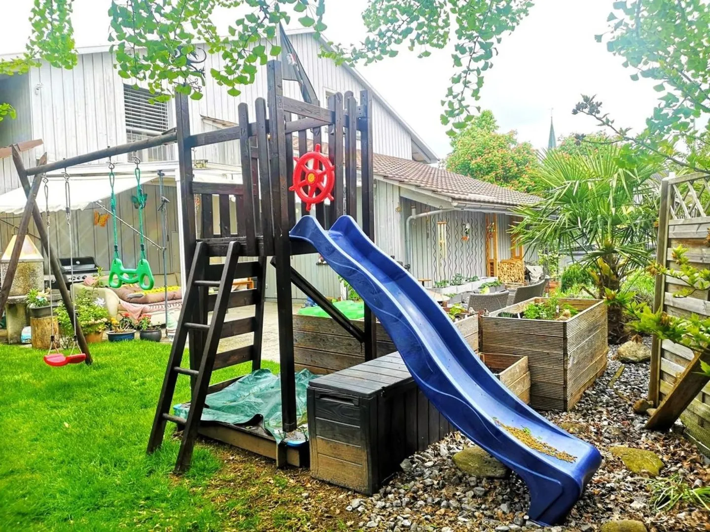 Casa di 6,5 stanze con spazio commerciale (94m2) - Foto 11 di 13