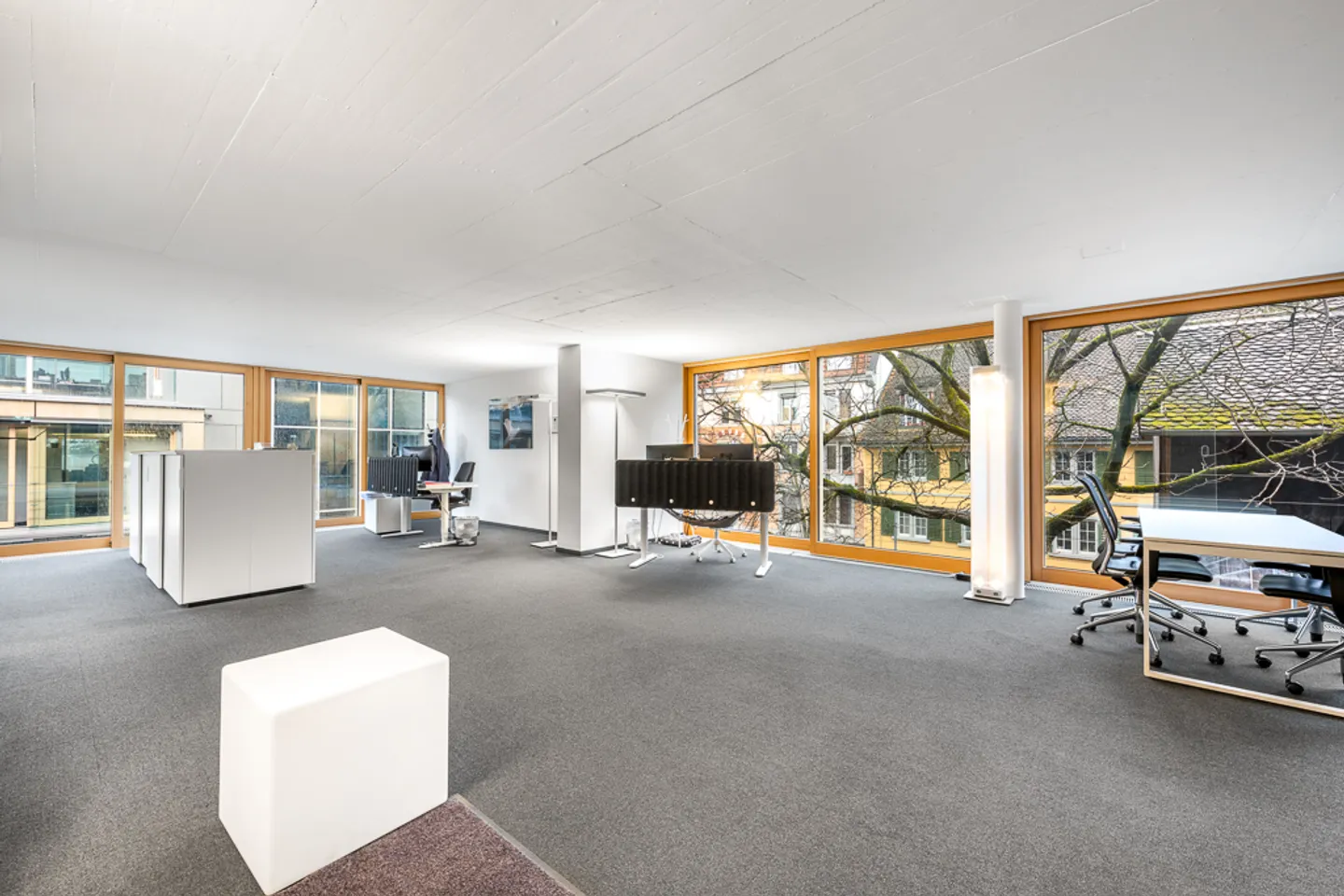 Spazio ufficio moderno per il prossimo passo della tua azienda - Foto 3 di 4