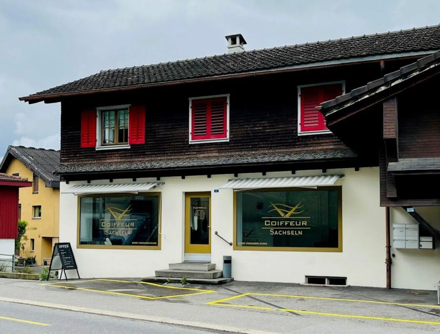 Proprietà commerciale a Sachseln - Foto 1 di 8