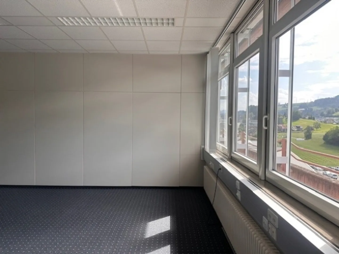 Piccole superfici con vista in affitto - Foto 10 di 10