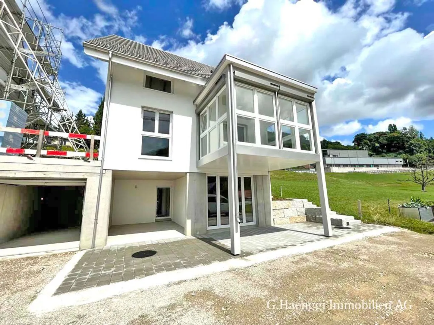 Geräumiges Einfamilienhaus - Foto 3 von 13
