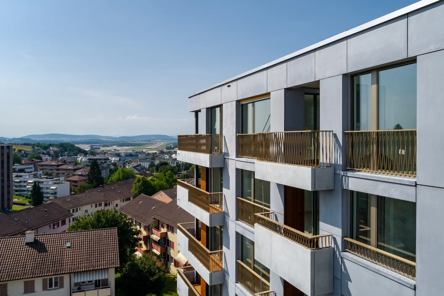 Nature-friendly and modern living - Photo 1 of 7