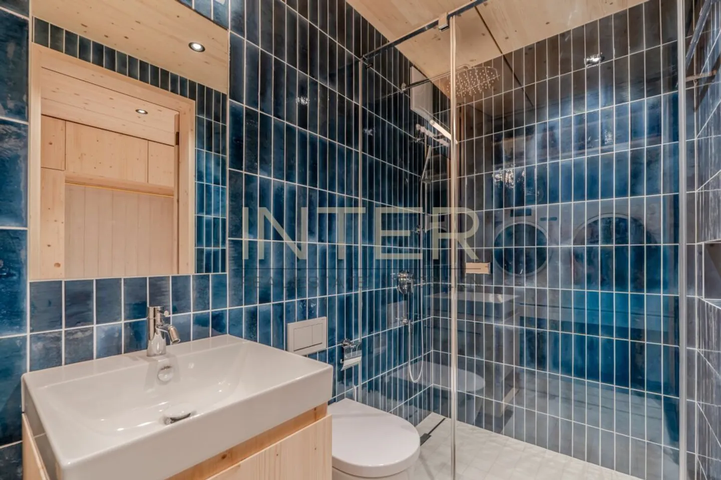 Première occupation à Risch : Maisonette exclusive de 4,5 pièces avec galerie, cheminée et deux loggias - Photo 16 sur 30