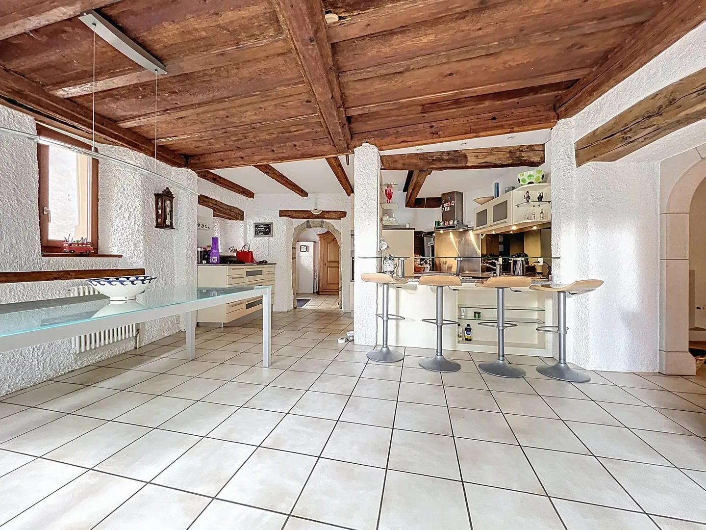 Your future dream property is waiting for you in Au Landeron! - Photo 3 of 12