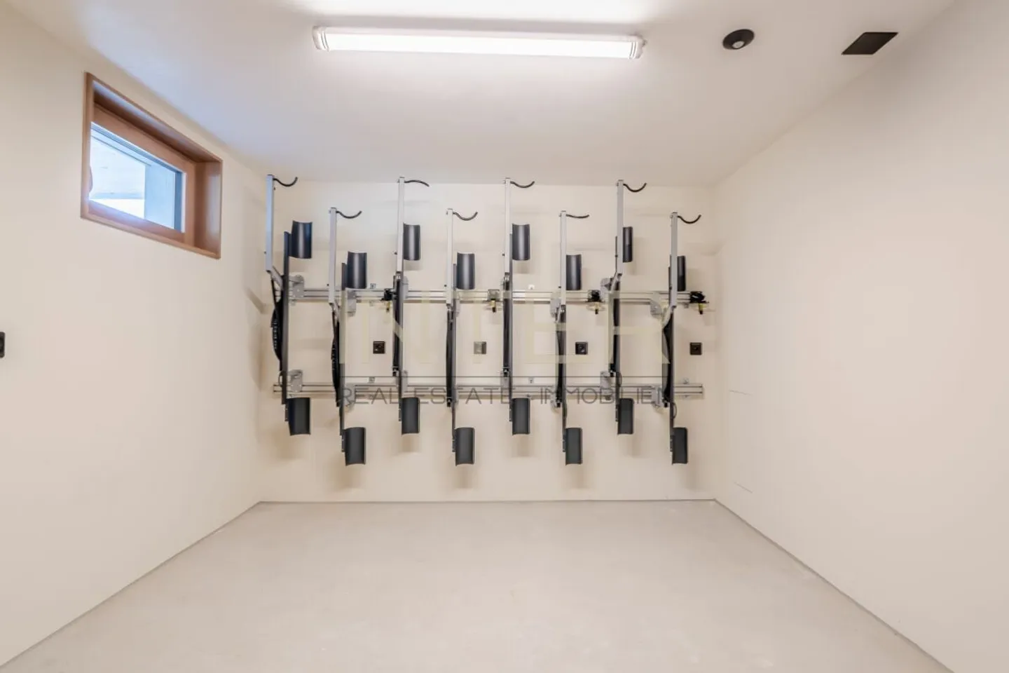 Première occupation à Risch : Maisonette exclusive de 4,5 pièces avec galerie, cheminée et deux loggias - Photo 22 sur 30