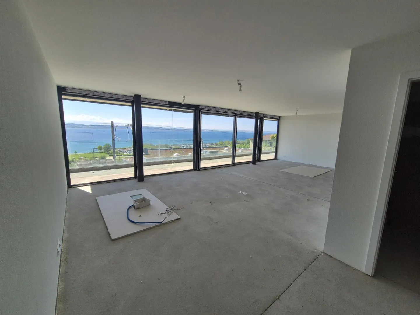 Neues 4.5-Zimmer-Apartment - Résidence Sous-le-Château in Hauterive - Foto 1 von 9