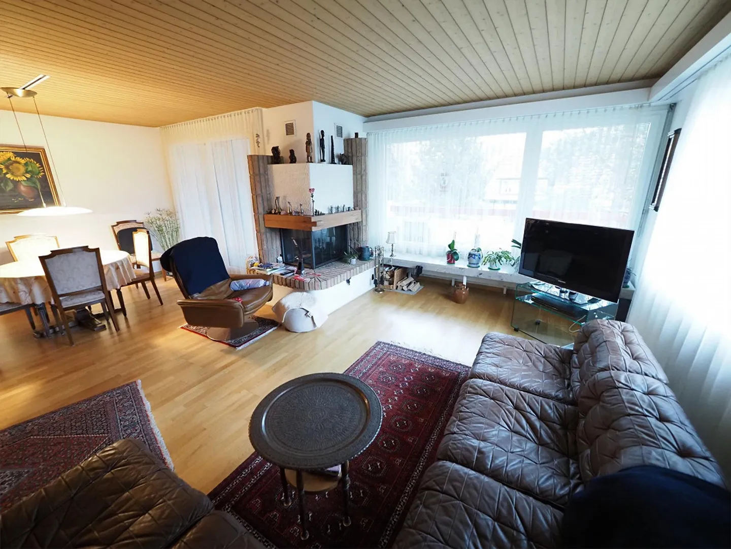 Condominio di 5,5 stanze in una posizione centrale - Foto 3 di 10