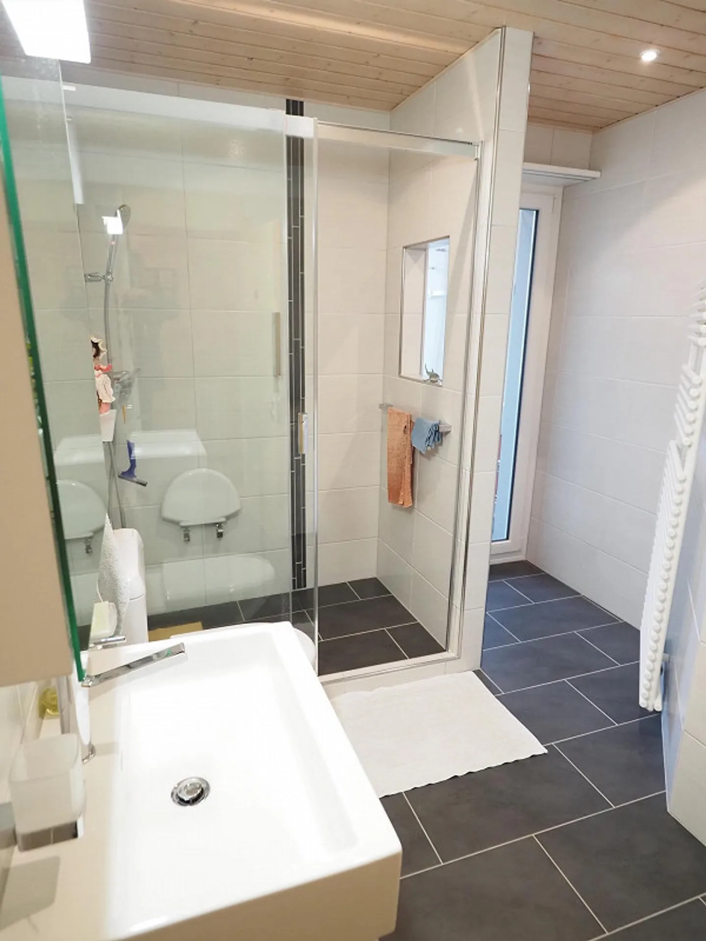 Condominio di 5,5 stanze in una posizione centrale - Foto 9 di 10