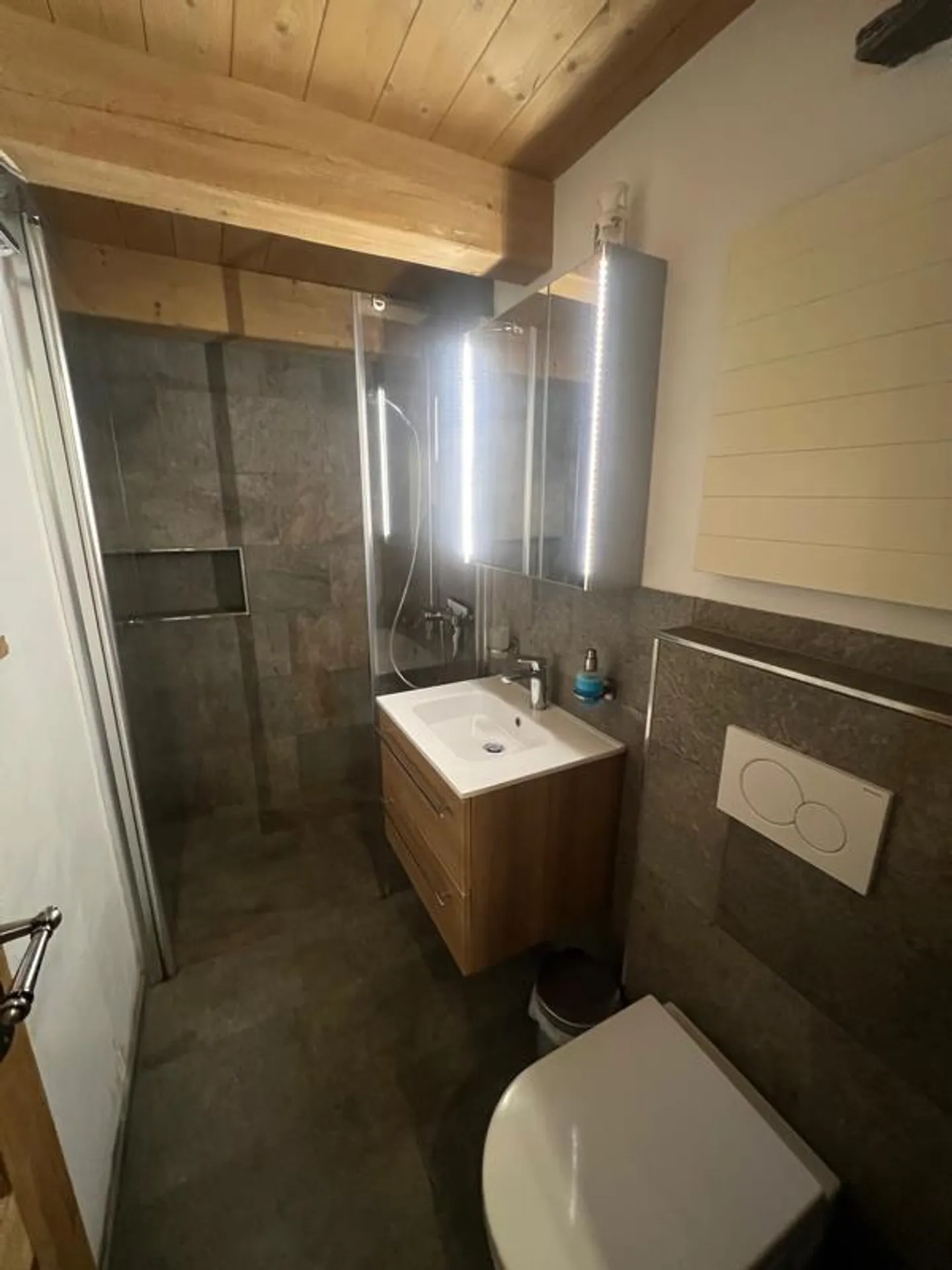 «WUNDERSCHÖNE RUSTICO 3.5 ZIMMER RENOVIERT IN SOMEO» - Foto 7 von 10