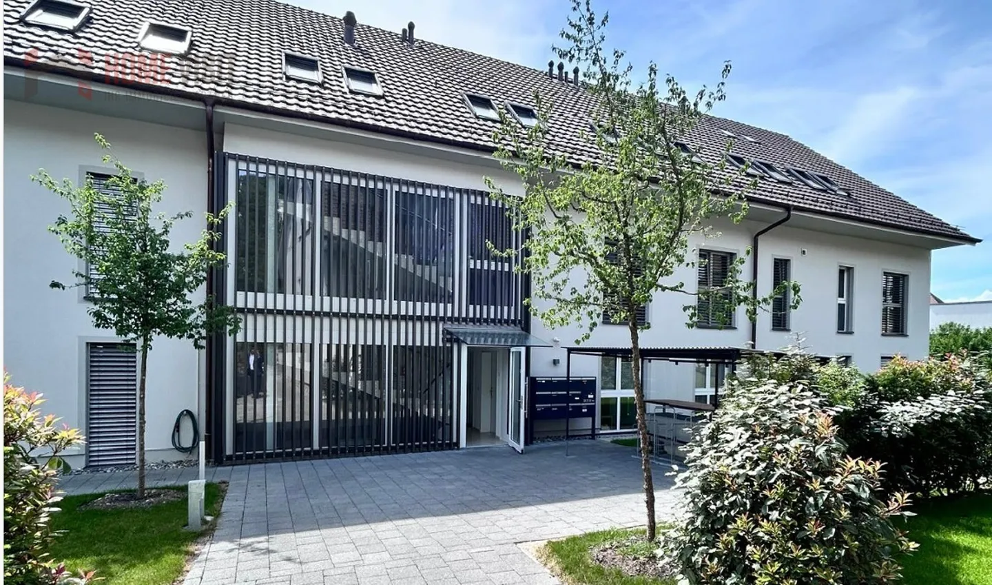 Modern penthouse apartment with premium features & expansion potential - Photo 1 of 7