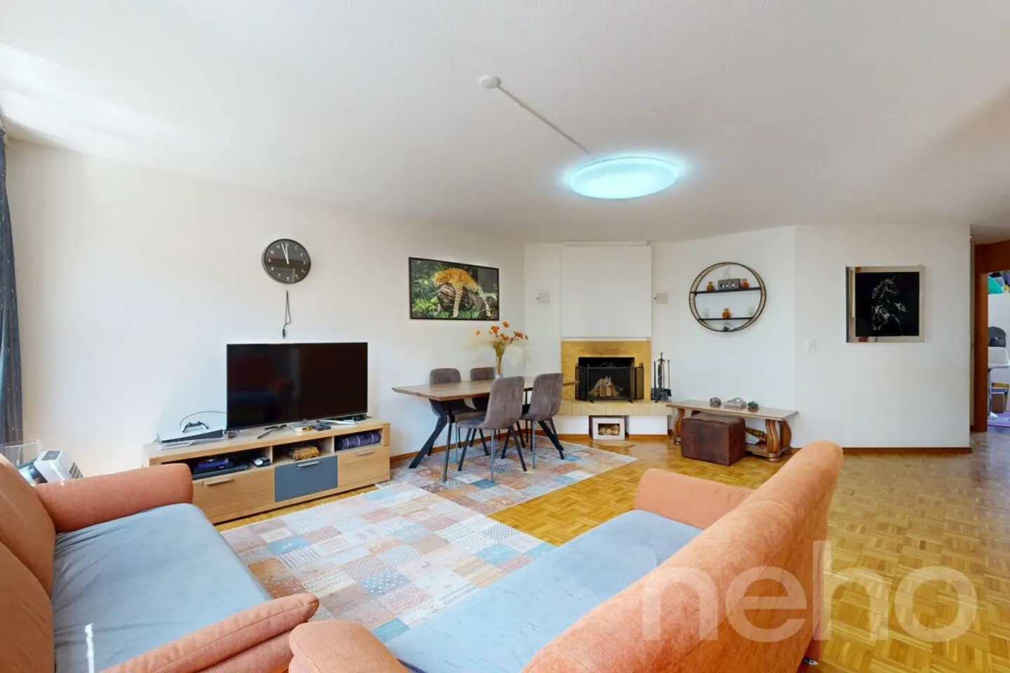 Bright 4.5-room apartment ideally located for families - Photo 3 of 12