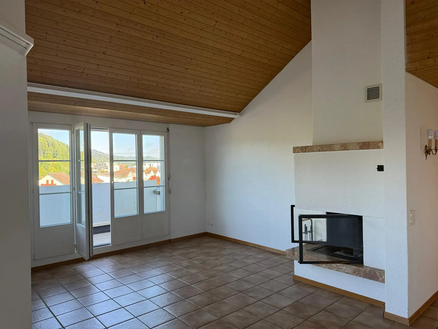 Appartamento attico di 3,5 stanze - Foto 3 di 14