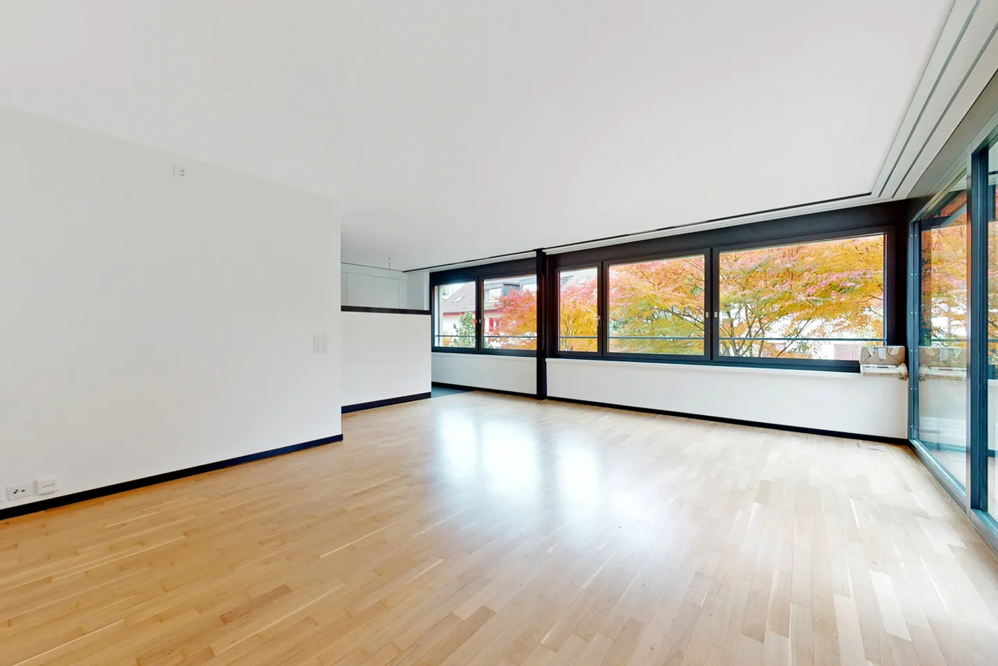 Exclusive apartment in a quiet residential area! - Photo 4 of 13