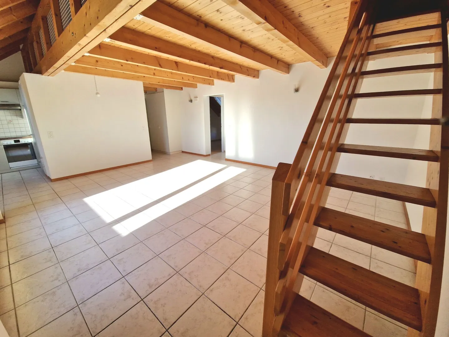 Appartamento duplex 3 1/2 stanze con soppalco - Foto 6 di 10
