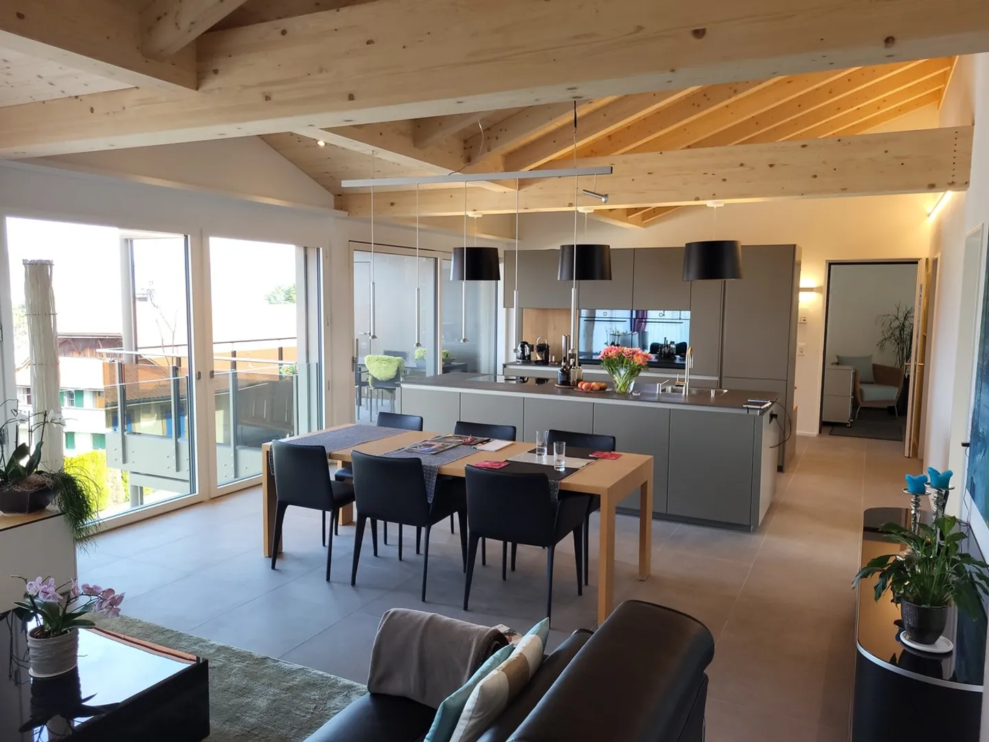 Appartamento Attico Esclusivo con Vista Lago - Foto 2 di 8