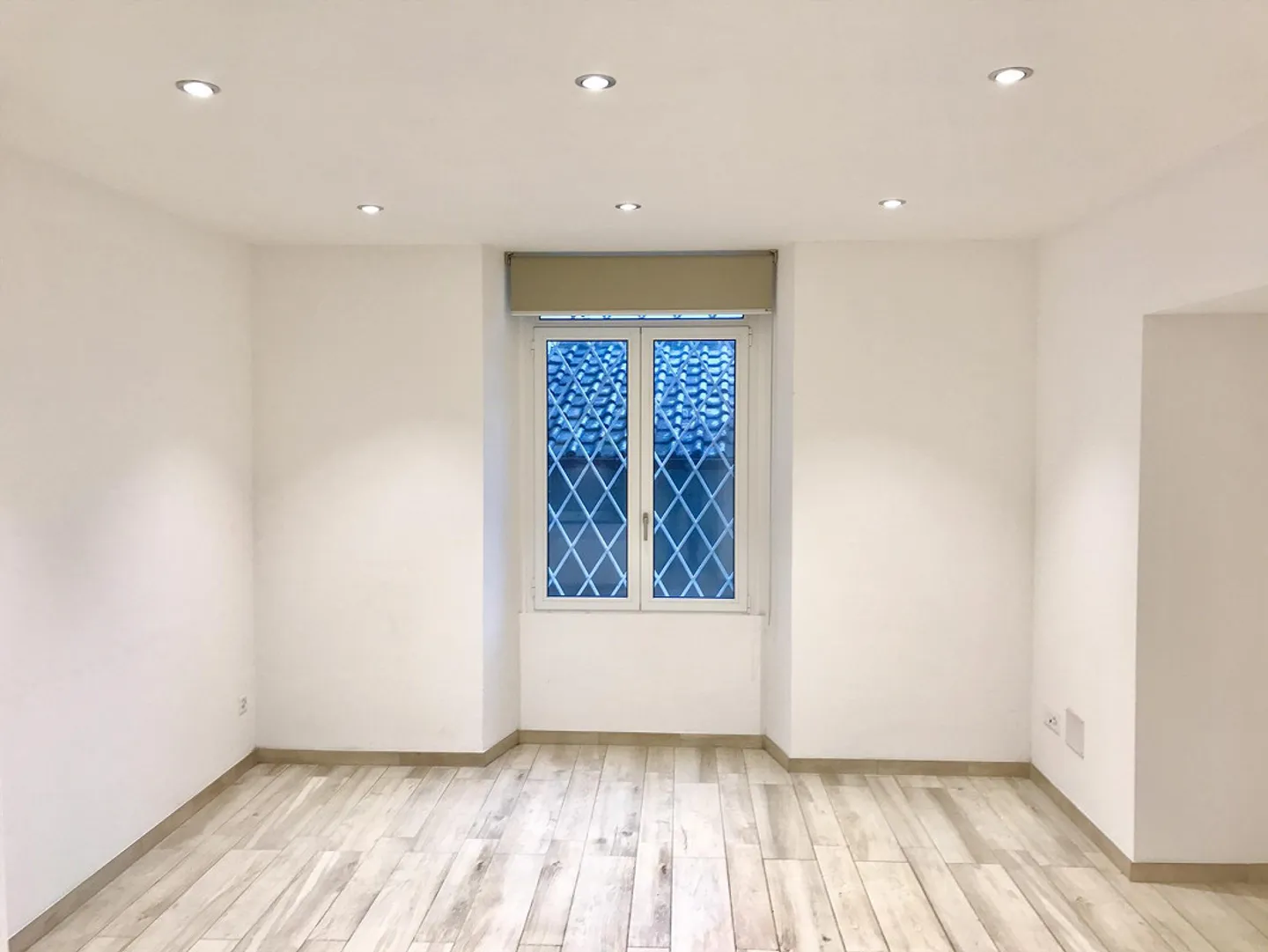 Appartamento moderno con giardino recintato - Foto 11 di 17