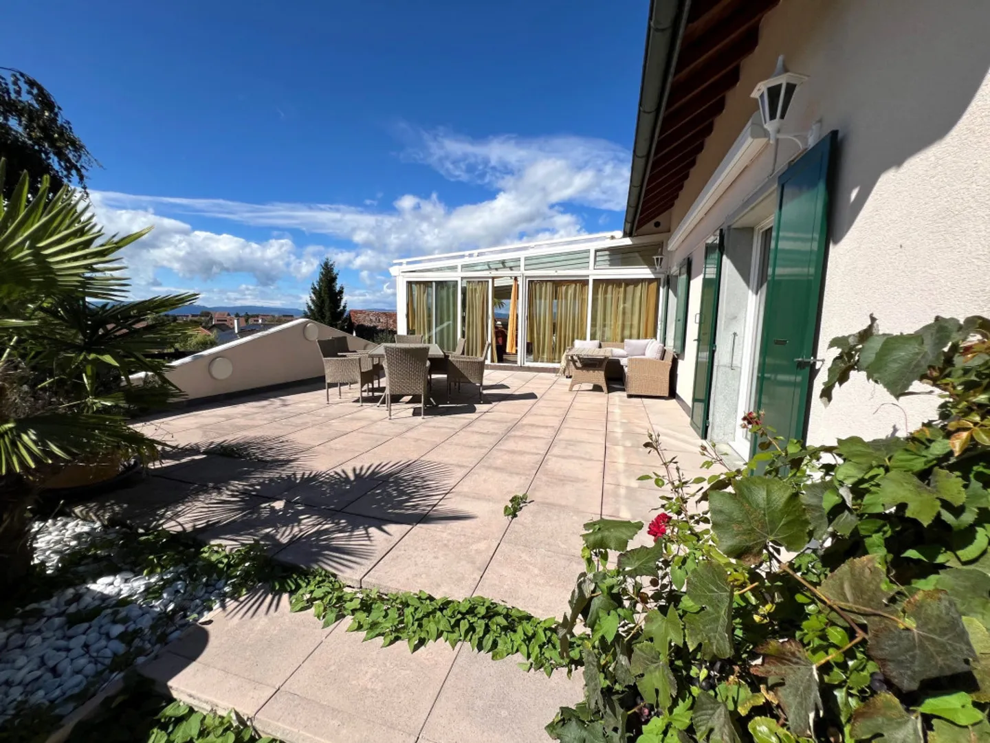 Wunderschöne Waadt-Villa 9,5 Zimmer 280 m2 sehr hell Pool und Spa - Foto 7 von 13