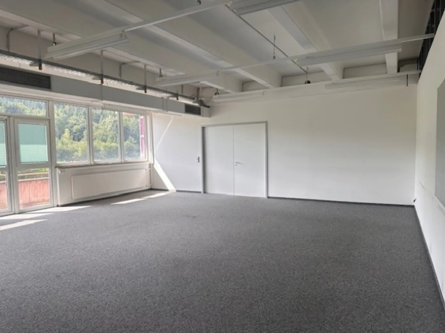 Espace de bureau moderne au cœur de Gossau SG à louer - Photo 1 sur 2