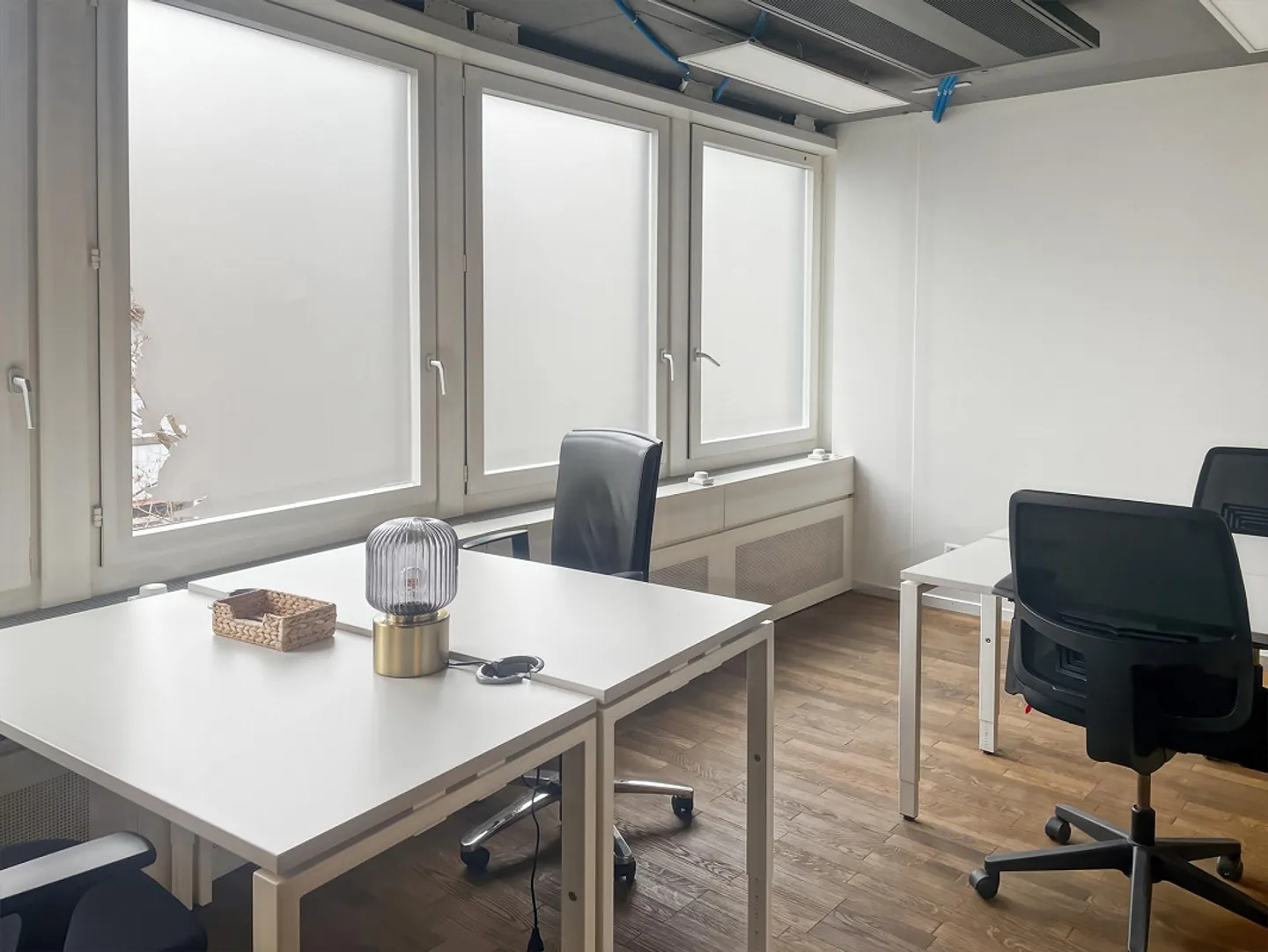 Espaces de bureau professionnels dans Spaces Bleicherweg avec des conditions entièrement flexibles - Photo 9 sur 10