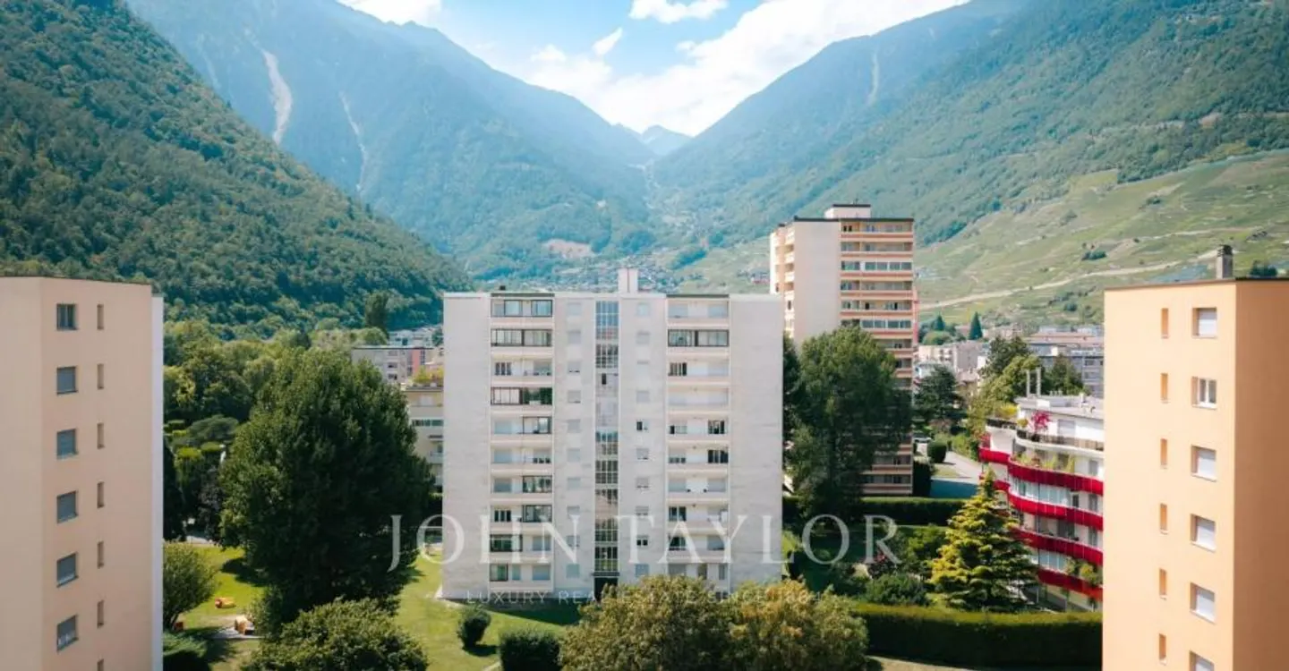 Magnifico appartamento ristrutturato di 4.5 locali con vista libera a Martigny - Foto 9 di 10