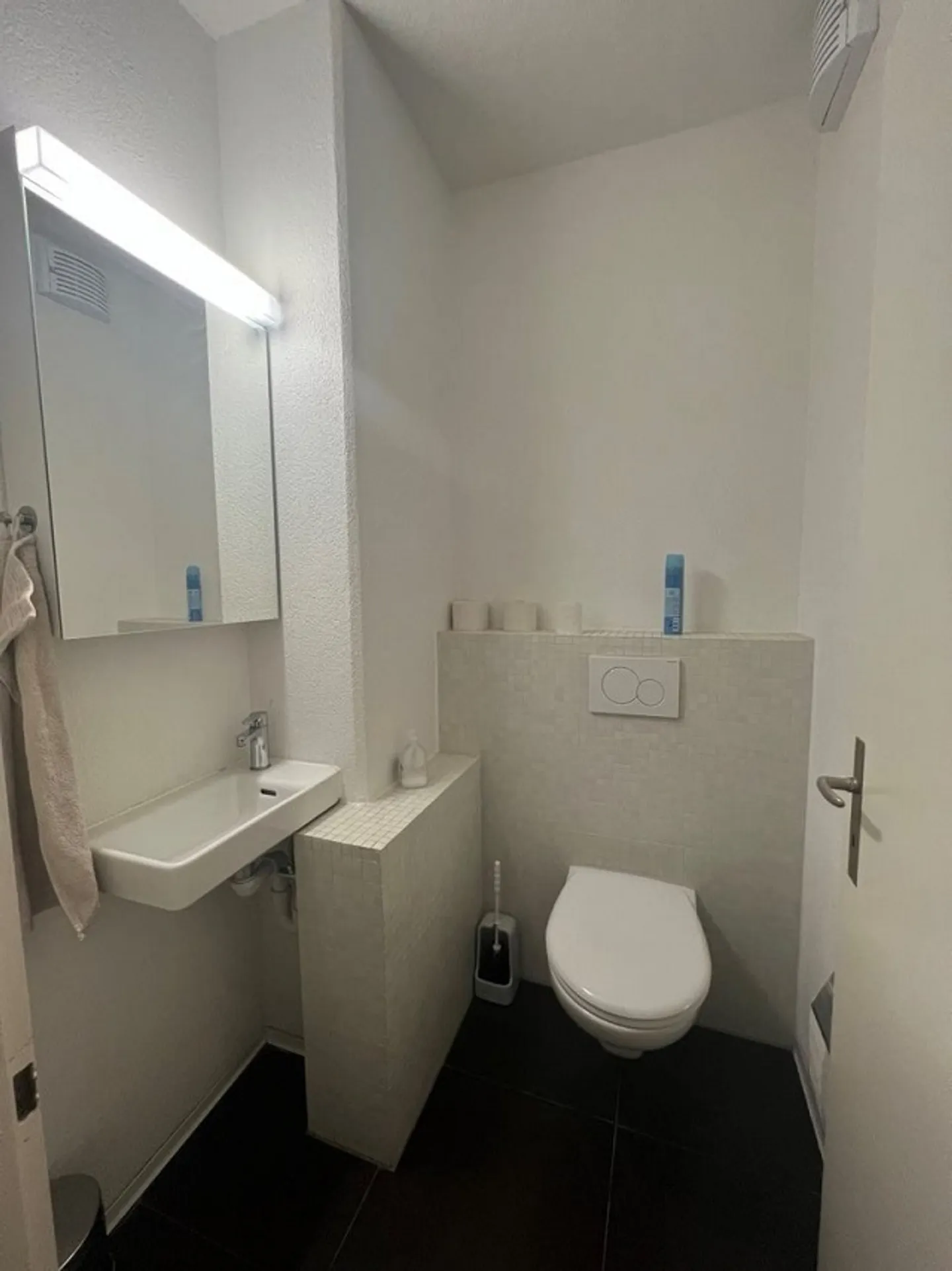 Apartment for rent - Photo 7 of 9