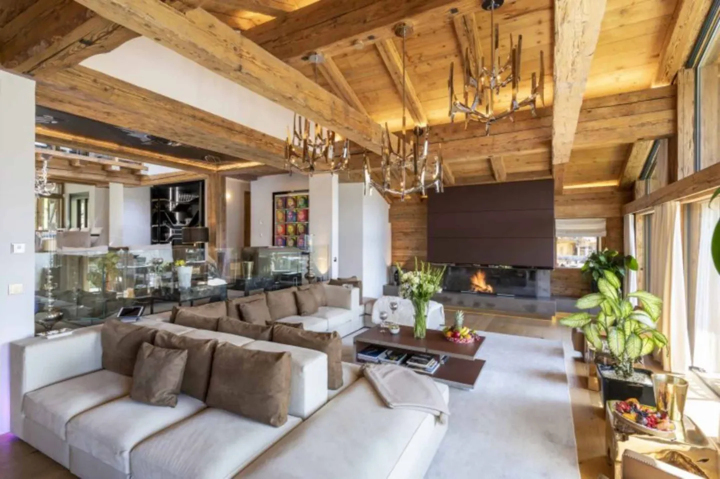 Chalet de Luxe Exclusif dans les Alpes - Photo 3 sur 11