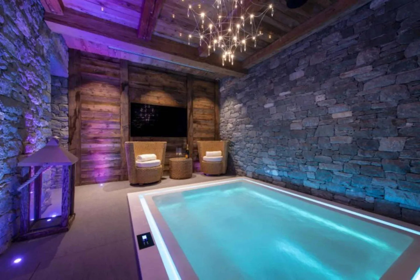 Chalet de Luxe Exclusif dans les Alpes - Photo 9 sur 11