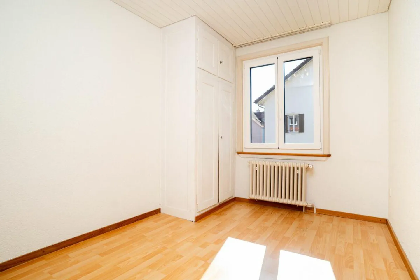 Charmantes 5.5 Zimmer Reihen-Eckhaus an toller Lage - Photo 14 sur 24