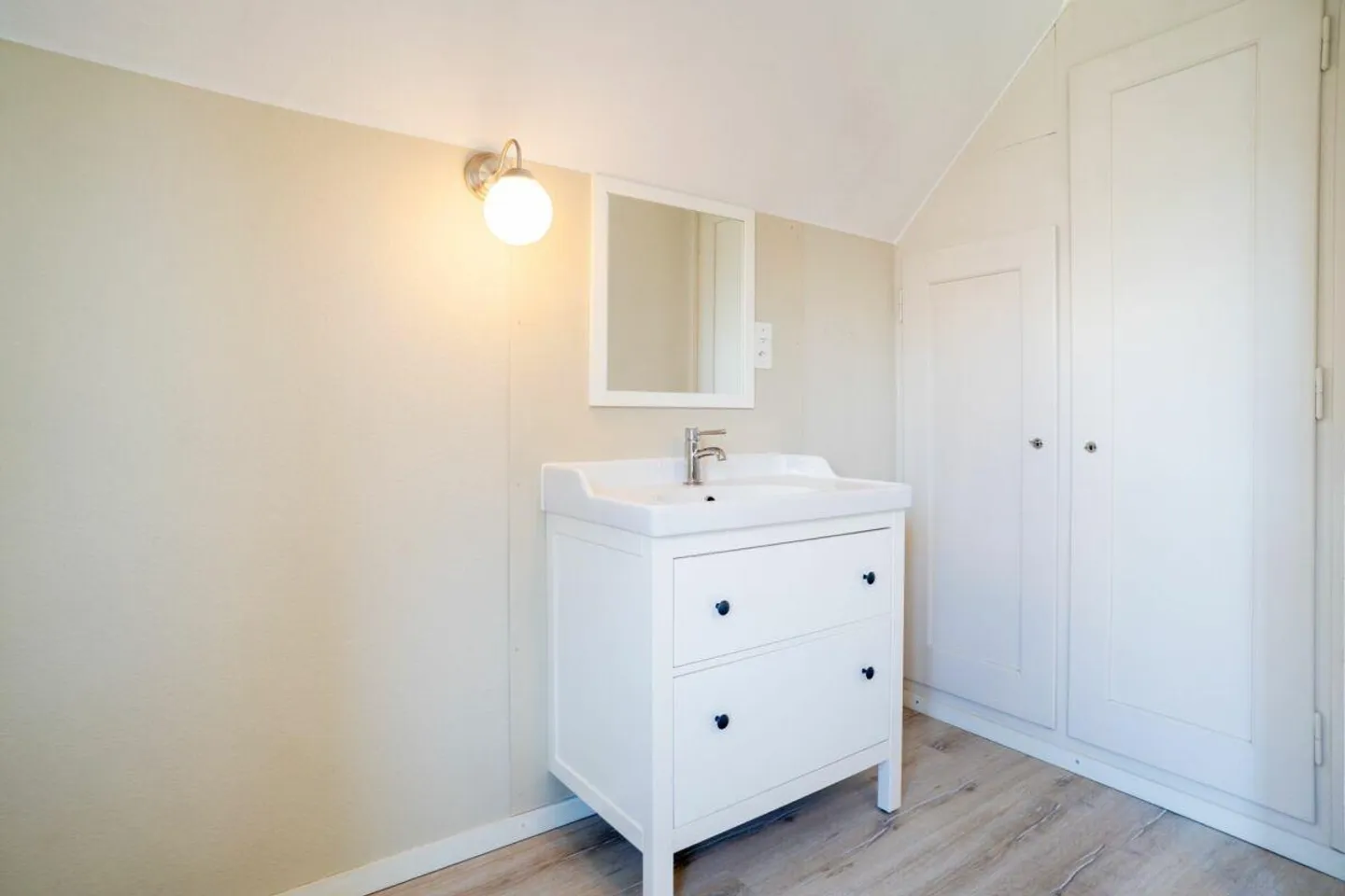 Charmantes 5.5 Zimmer Reihen-Eckhaus an toller Lage - Photo 17 sur 24