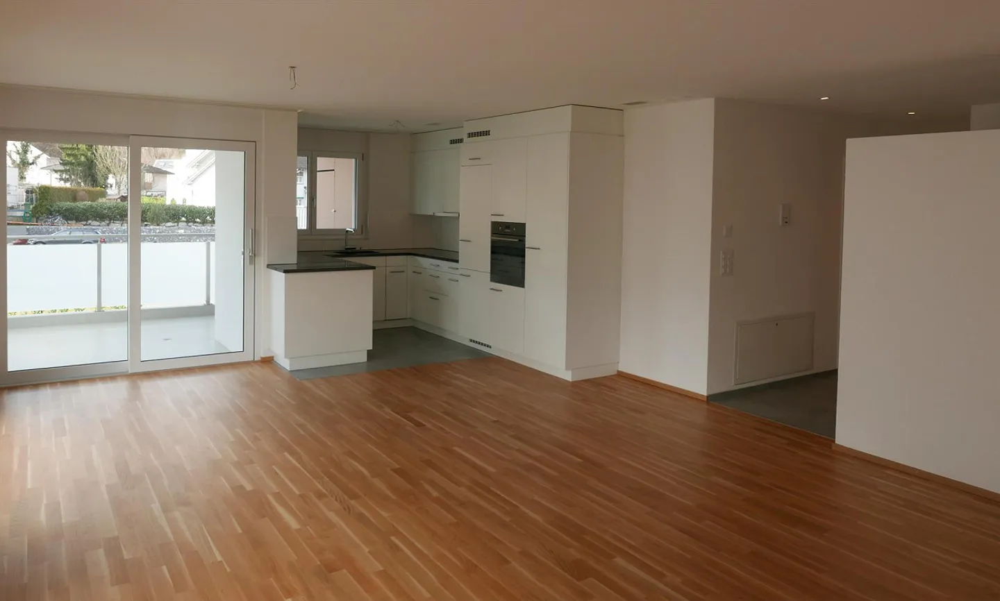 Appartement moderne 4.5 pièces avec balcon - Photo 1 sur 8