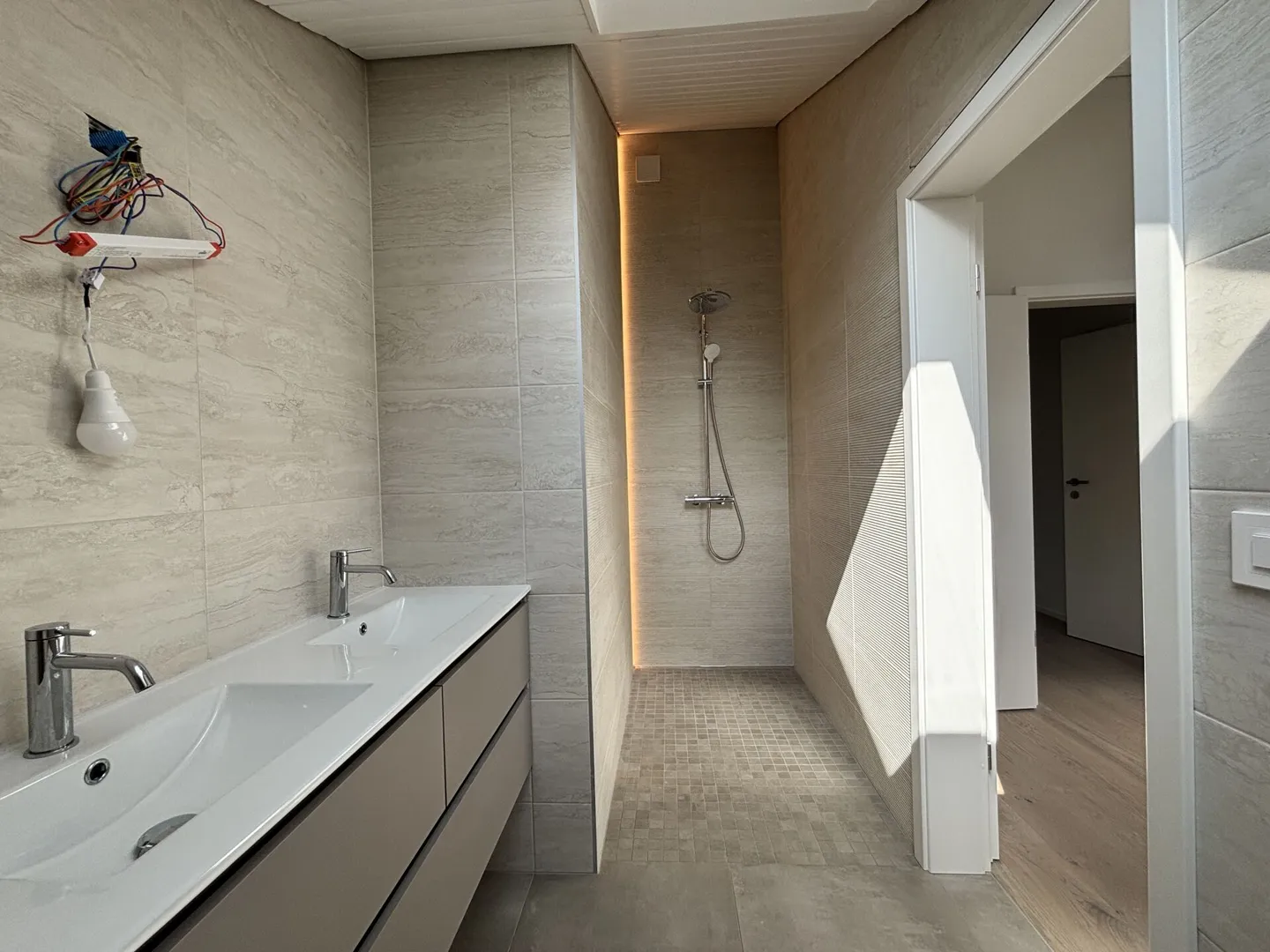 Magnifique appartement en attique - Photo 11 sur 13
