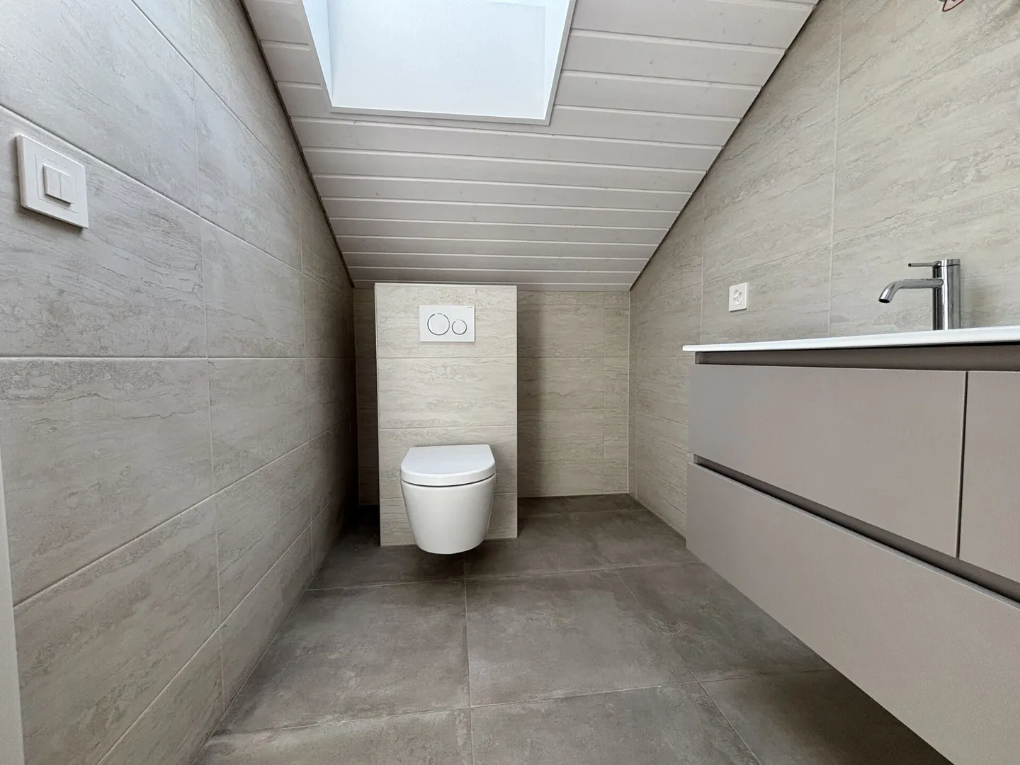 Magnifique appartement en attique - Photo 12 sur 13