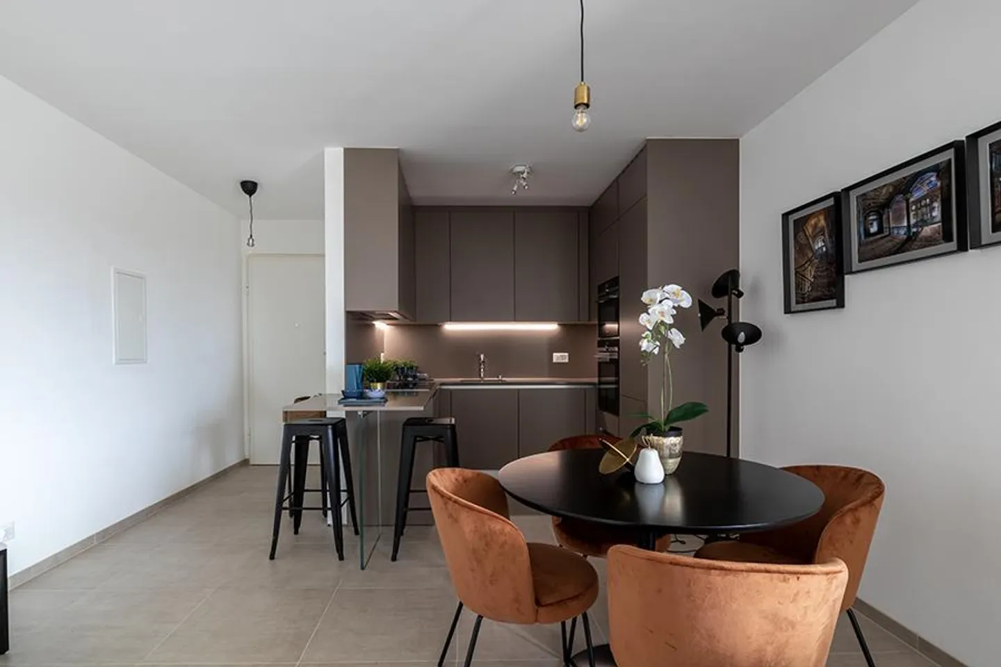 Moderno e luminoso appartamento 4.5 all'ultimo piano. - Foto 4 di 13