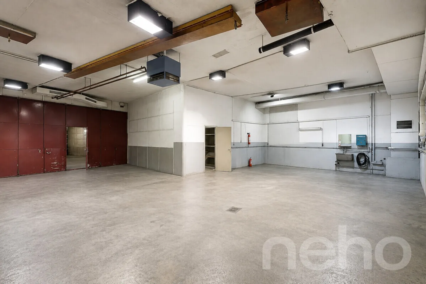 Indoor Parking Space in Crans-Montana - Photo 2 of 7