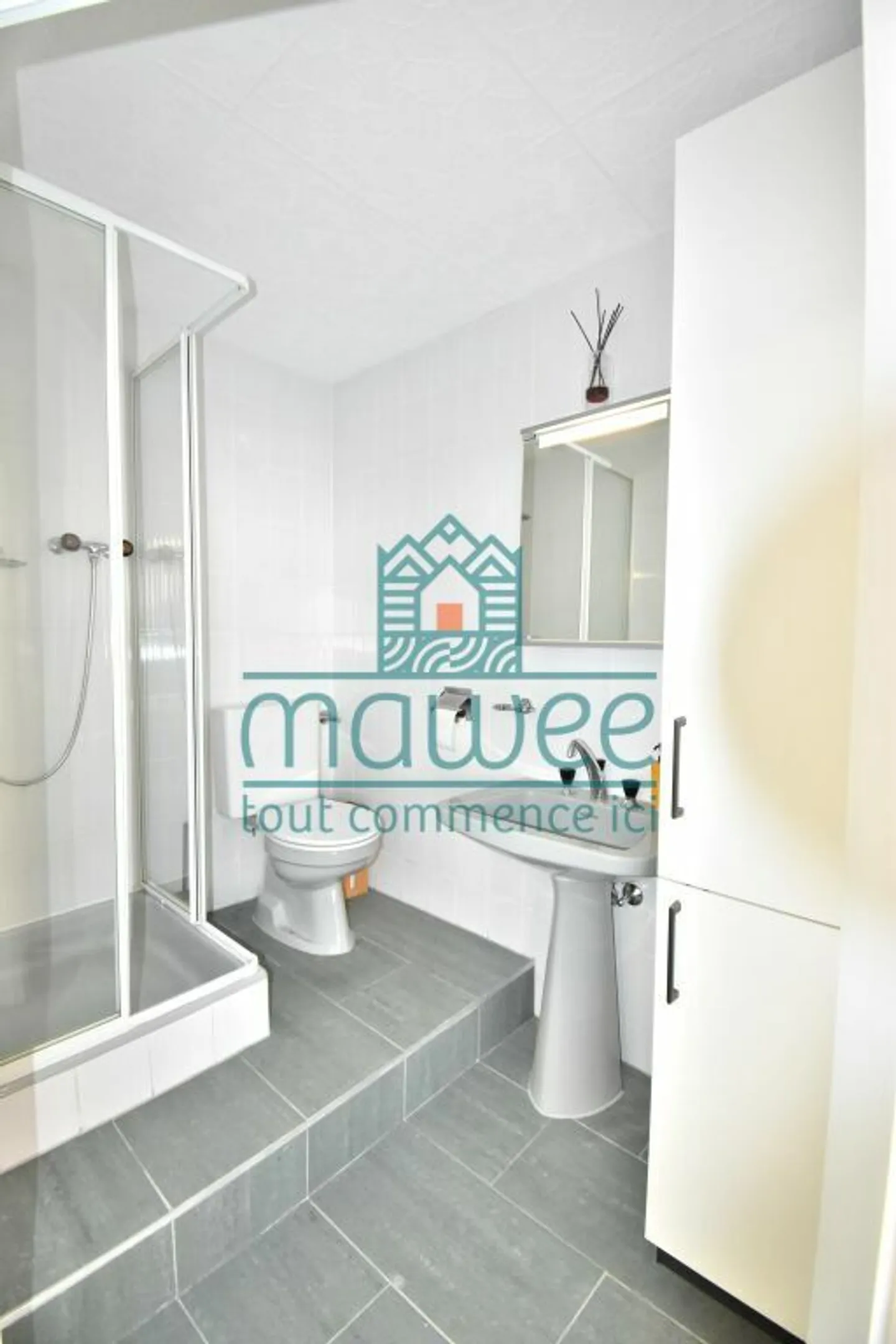 Versatile commercial space of 35 m² - Vernayaz center - Photo 6 of 8