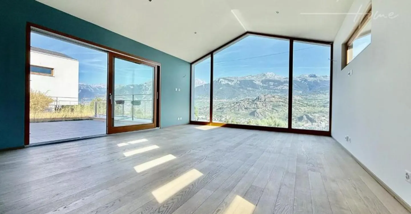 Villa moderna con vista panoramica sulla valle del Rodano - Foto 1 di 10