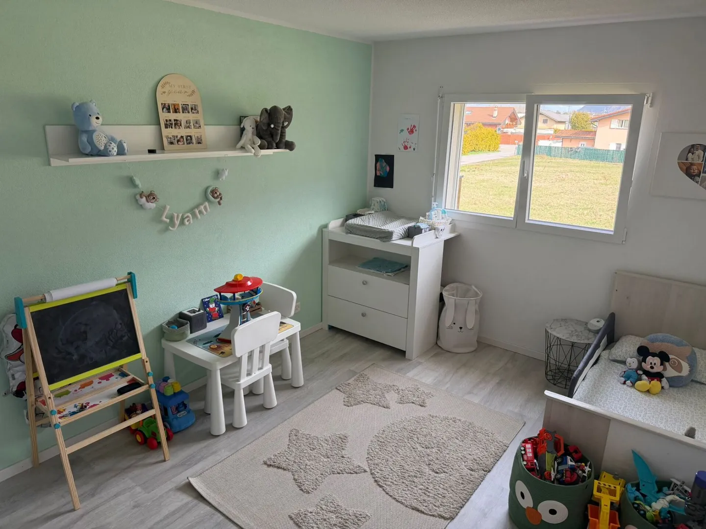 Spacious and bright 3.5-room apartment with large terrace in Saxon - Photo 6 of 16