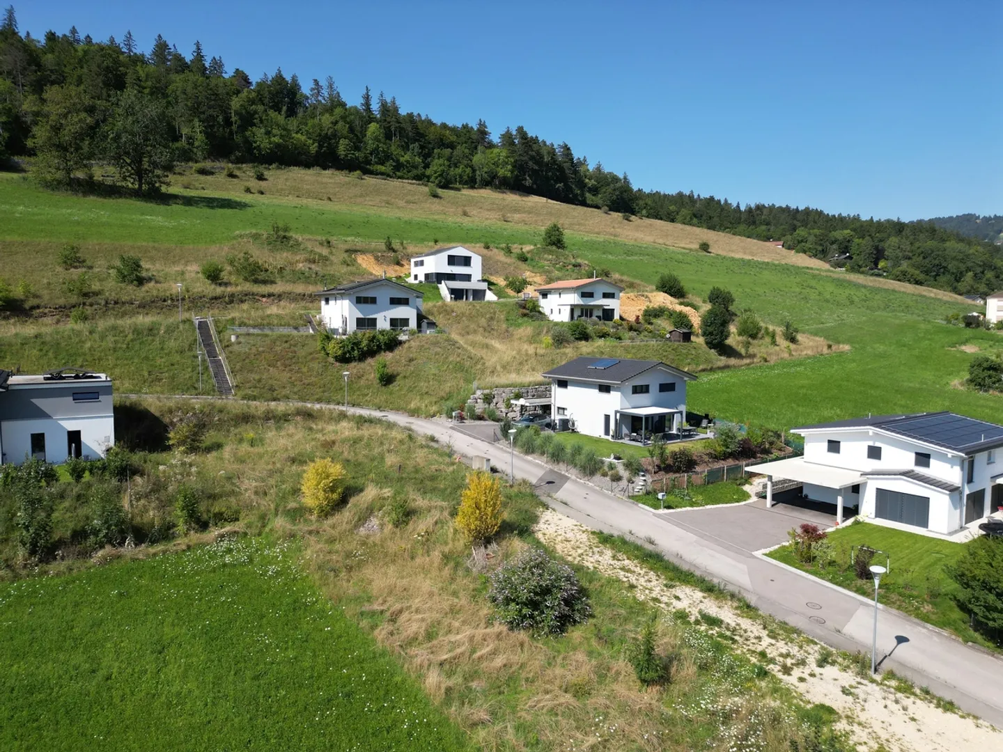 Casa singola in affitto - Foto 4 di 9