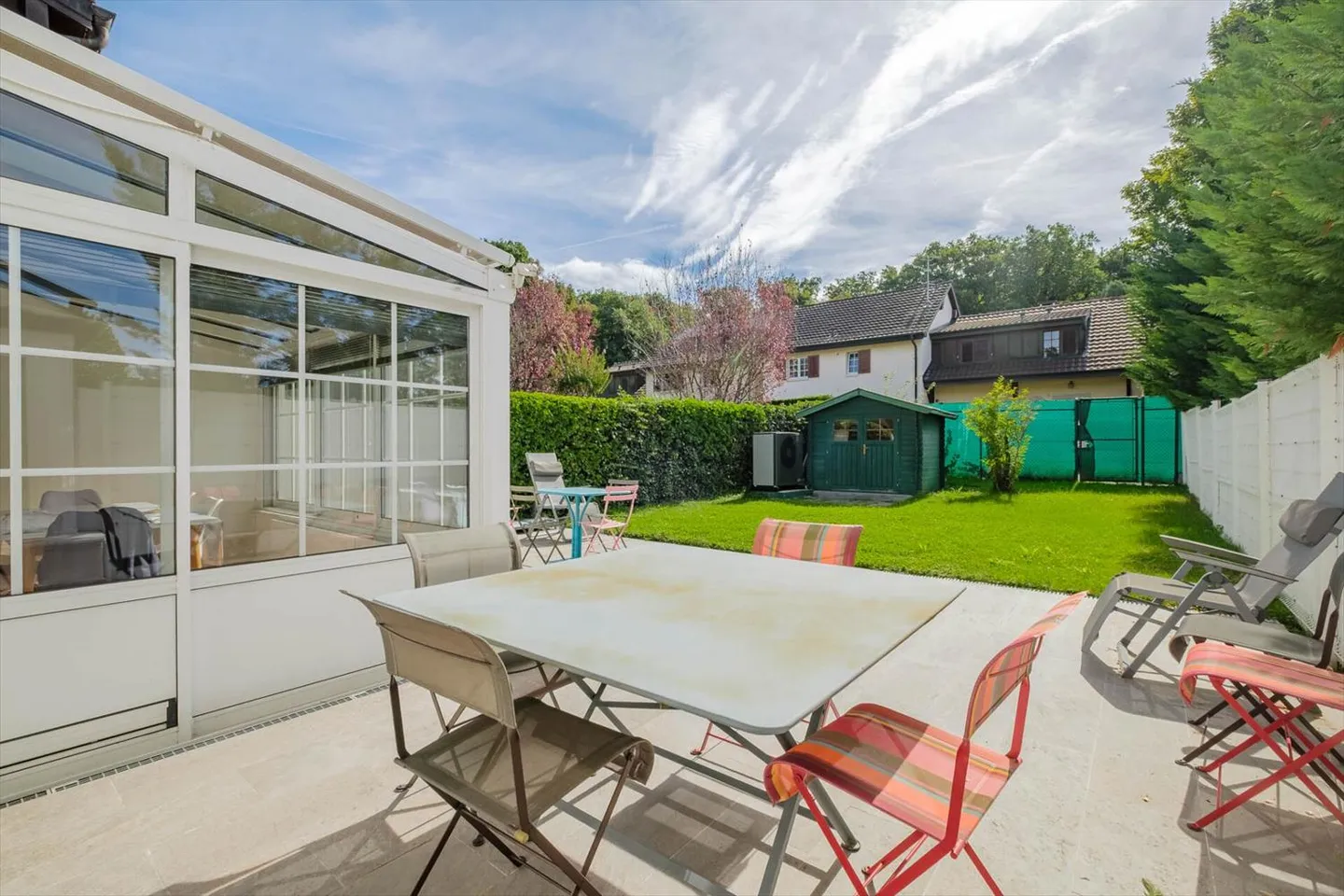 Exklusivität - Öko-ausgestattete 3-Zimmer-Villa - Foto 2 von 13