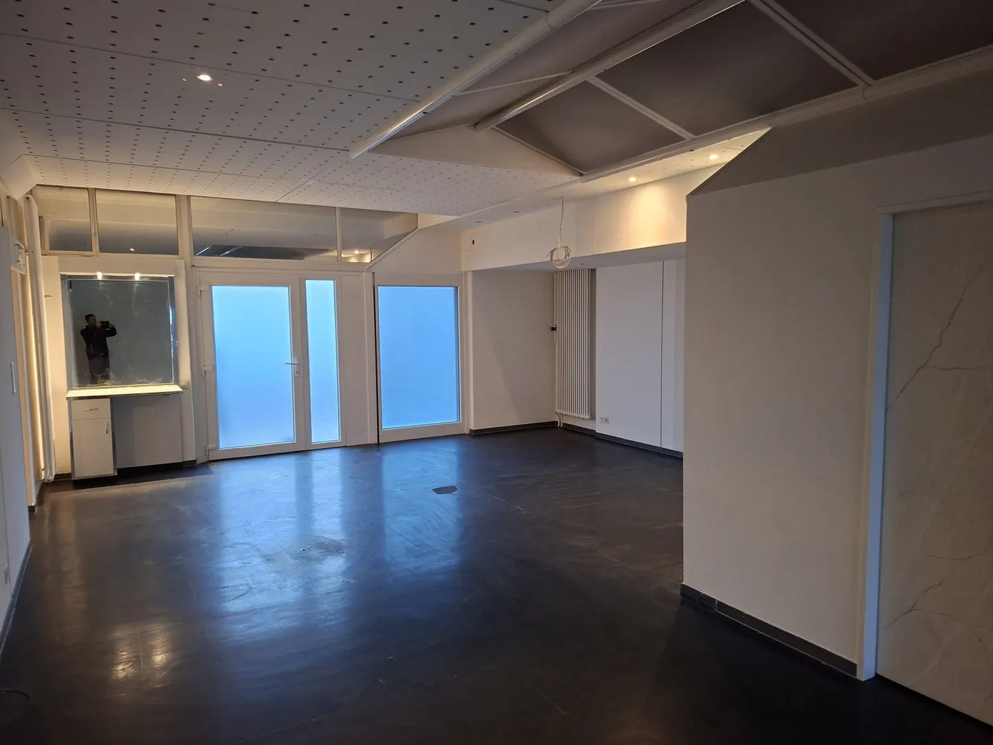 Magnificent commercial unit of approximately 113 m2 - Photo 11 of 21