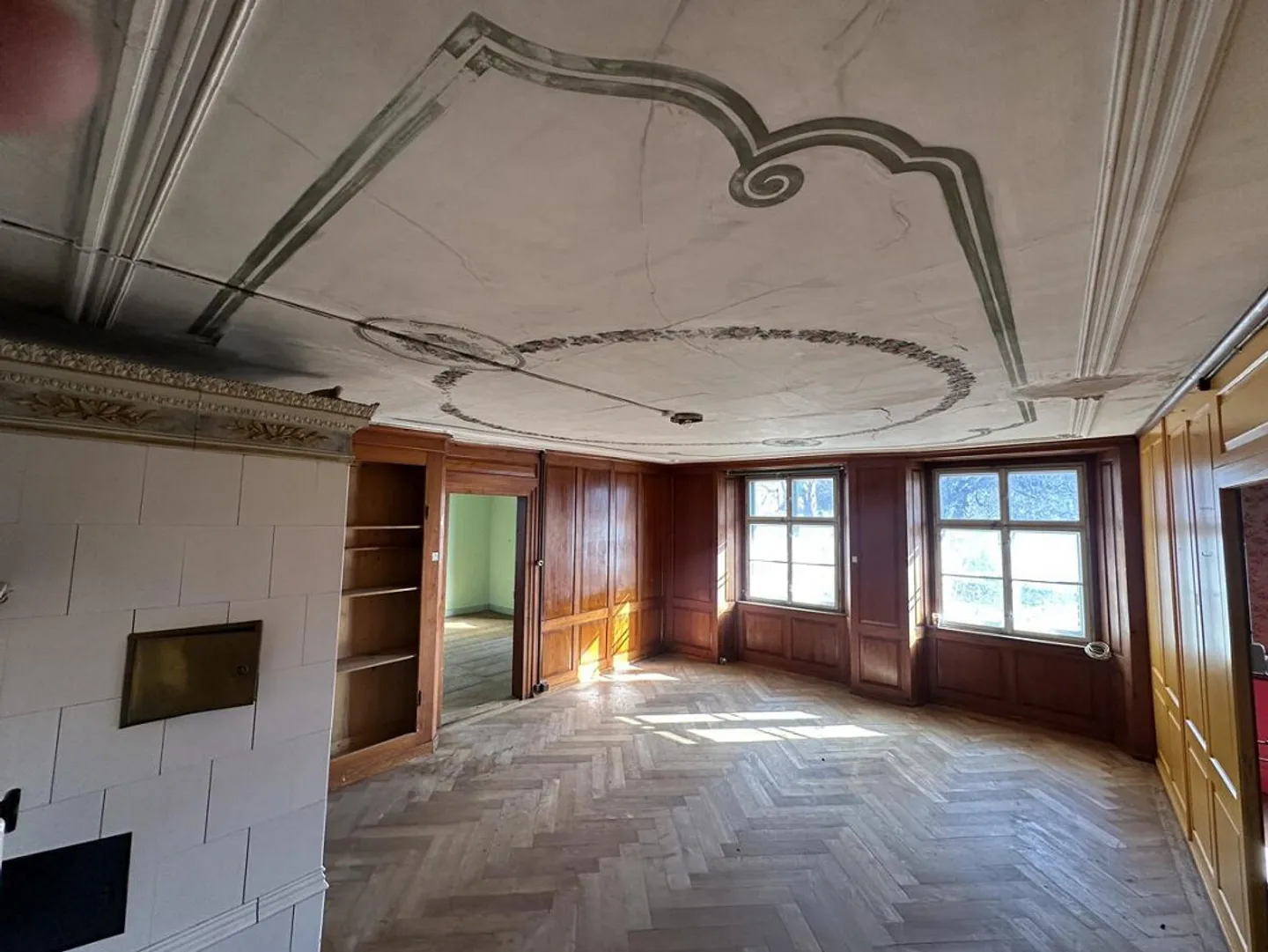 Space, Character, History. Your Multi-Generational House in Erlen - Photo 4 of 14