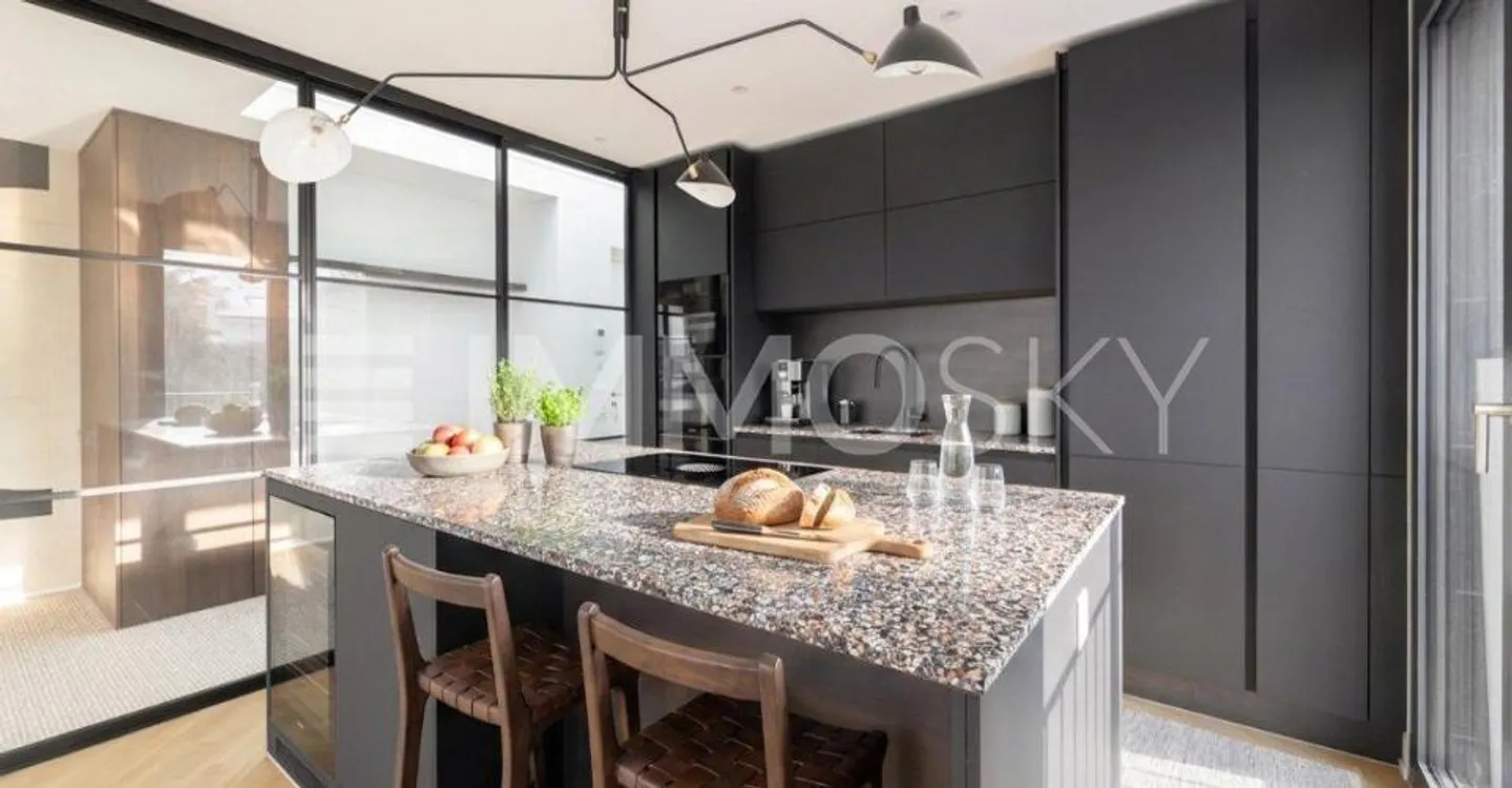Résidence penthouse unique avec vue fascinante - Photo 3 sur 5